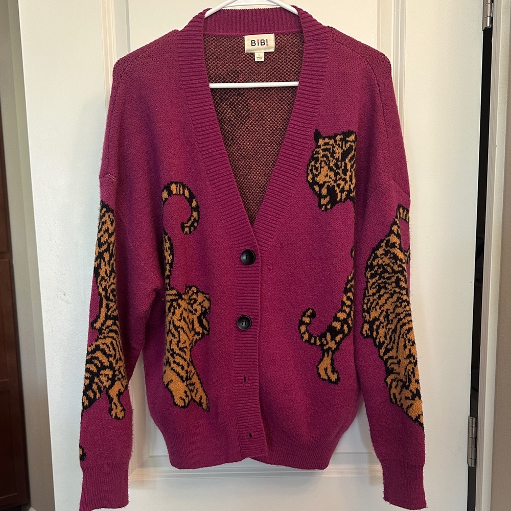 BiBi Women's Magenta Cardigan with Tigers - Large
